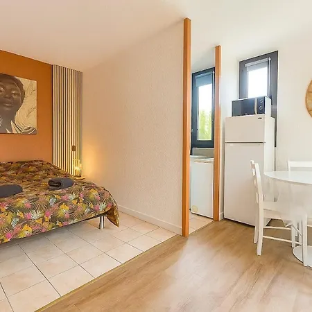 Family Budget Climatise * Gréoux-les-Bains